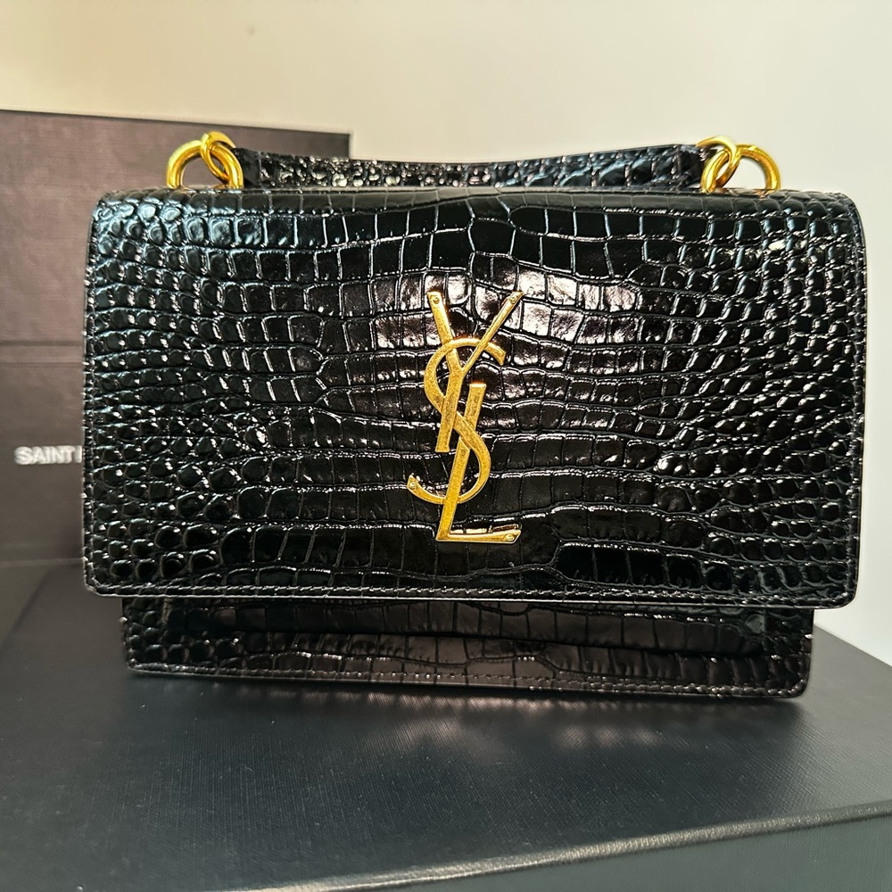 Saint Laurent Sunset Chain Wallet Bag Crocodile Embossed Shiny Leather (BLK/G) - Picture 3 of 15